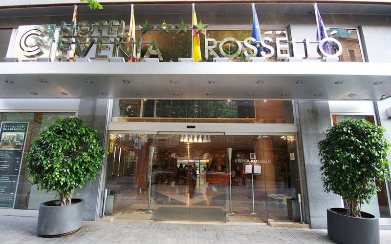 هتل اونیا روسلو اسپانیا