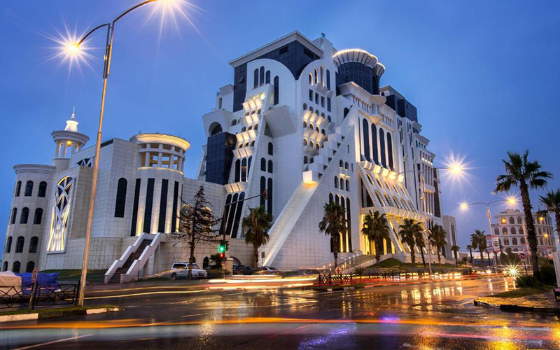 هتل گرند گلوریا باتومی