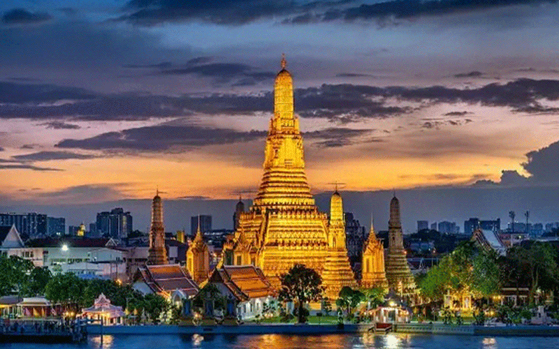 هتل گلدن لایک اور سیمیلار