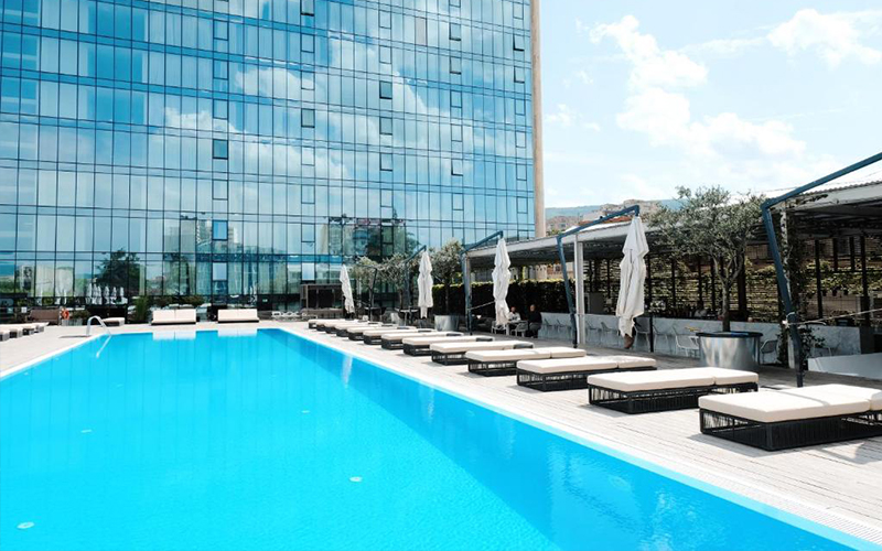 هتل هالیدی این تفلیس