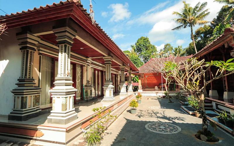 وانکا گاردن هوس بالی