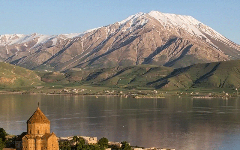تور ۴ روزه زمینی وان